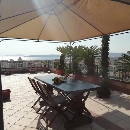 Girasolearuna Apartment *